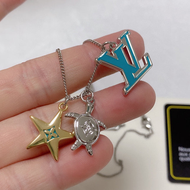 LV TURTLE STAR STARFISH SILVER GOLDURY FAS  NECKLACE