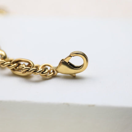 FANCY LINK CHAIN GOLD NECKLACE ALPHABET