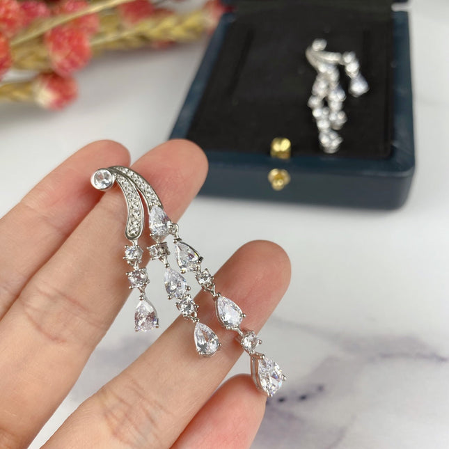 TRIPE SILVER DIAMOND WATER DROP EARRINGS