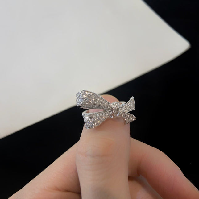 TILDAS BOW SILVER DIAMOND RING