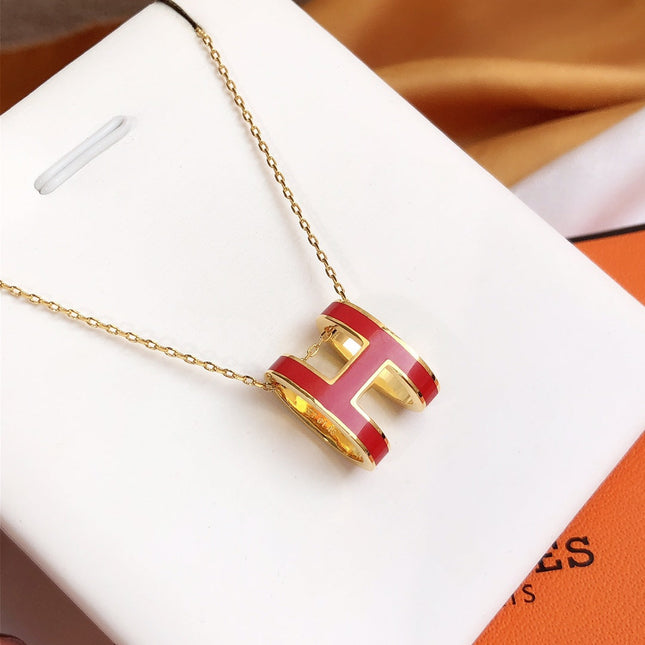 HM CLIC RED ENAMEL GOLD NECKLACE