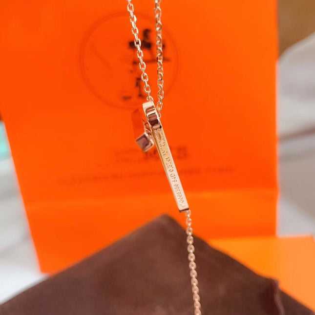 HM NECKLACE PLATINUM ROSE GOLD DIAMOND