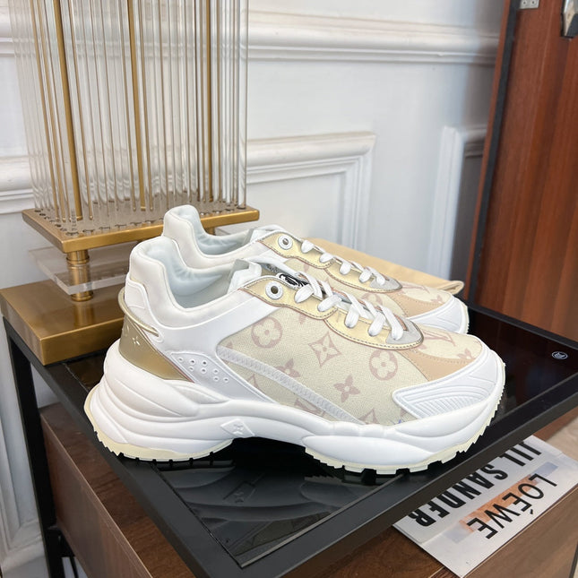 LV RUN 55 SNEAKER BEIGE