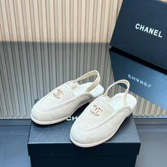 CHANEL 25S BACK STRAP MULE 15MM IN IVORY SUEDE AND WOOL GOLD HARDWARE