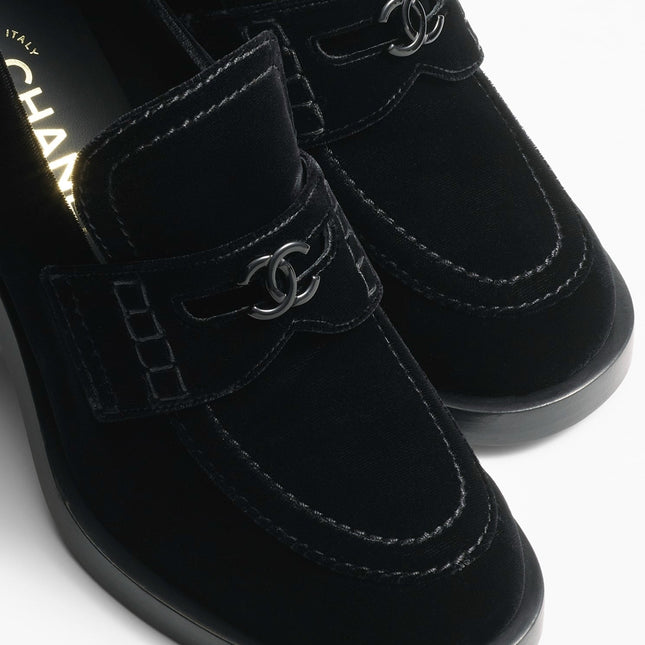 MOCCASINS BLACK VELVET