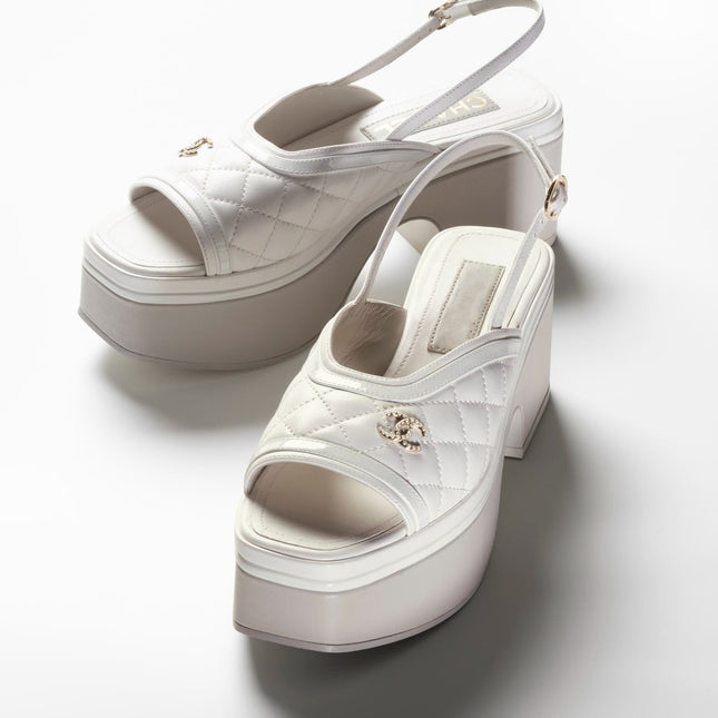 SANDALS WHITE LAMBSKIN PATENT