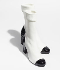 SHORT BOOTS WHITE BLACK KNIT PATENT CALFSKIN