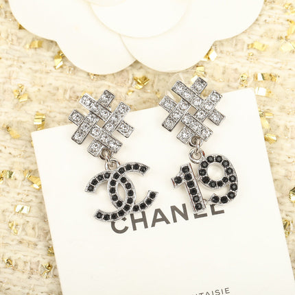 19 DOUBLE C SNOW SILVER EARRINGS