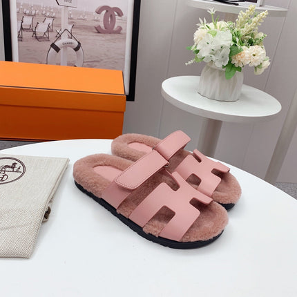 Chypre Sandal Pink shearling insole Pink goatskin lining