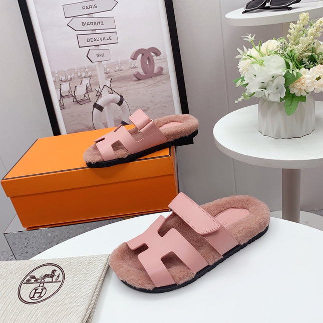 Chypre Sandal Pink shearling insole Pink goatskin lining