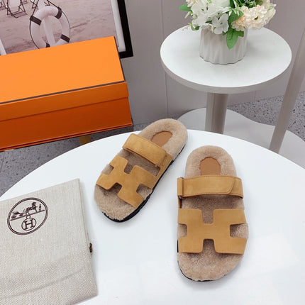 Chypre Sandal Beige shearling insole Light Brown Velvet leather lining